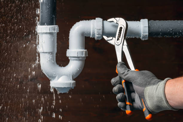 Professional Sewer Line Repair technician working in Washburn, IL